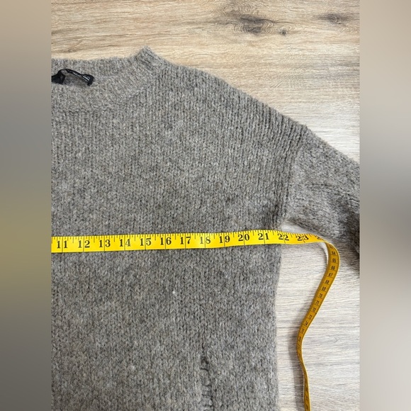 360 Sweater Tan Crew Neck Knit - Picture 10 of 10